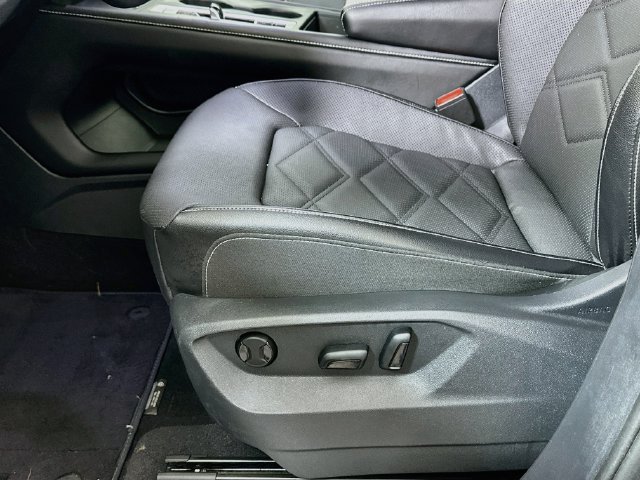 Certified 2024 Volkswagen Atlas SE AWD/4WD image 19