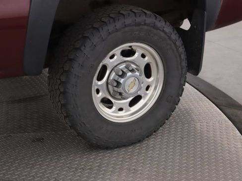Used 2003 Chevrolet Silverado 2500 LS AWD/4WD image 14