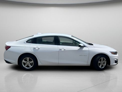 Used 2022 Chevrolet Malibu LT FWD image 5