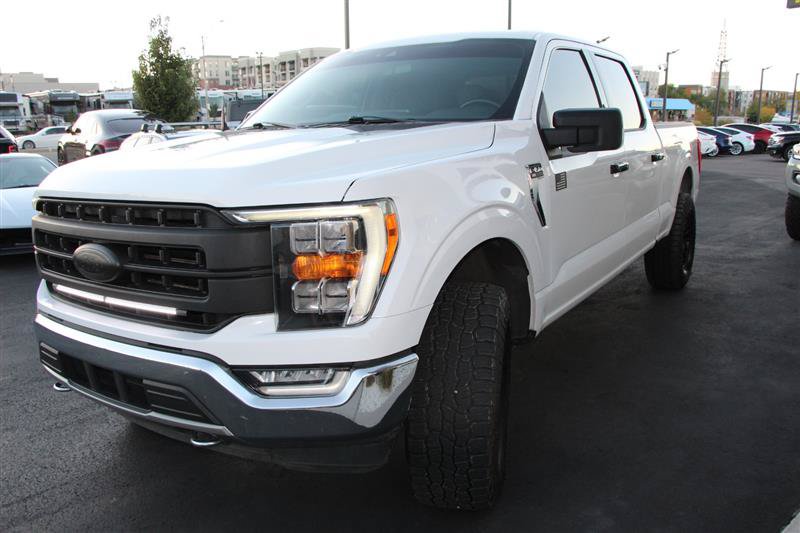 Used 2021 Ford F150 XLT w/ Equipment Group 302A High AWD/4WD image 4