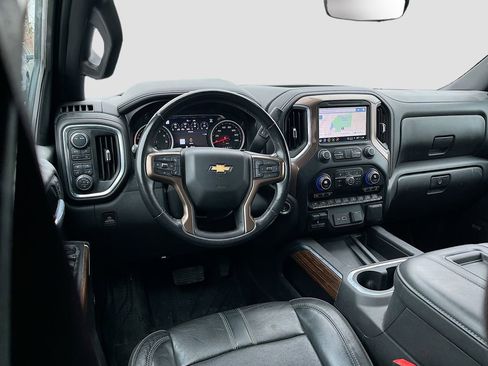 Used 2021 Chevrolet Silverado 1500 High Country w/ Technology Package image 23