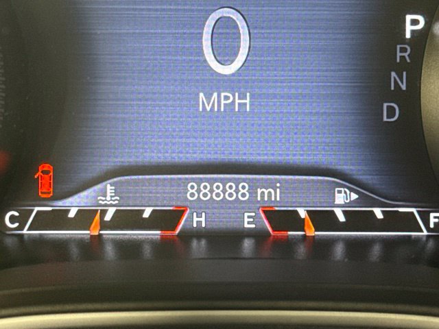 Used 2019 Jeep Cherokee Limited w/ Luxury Group AWD/4WD image 19