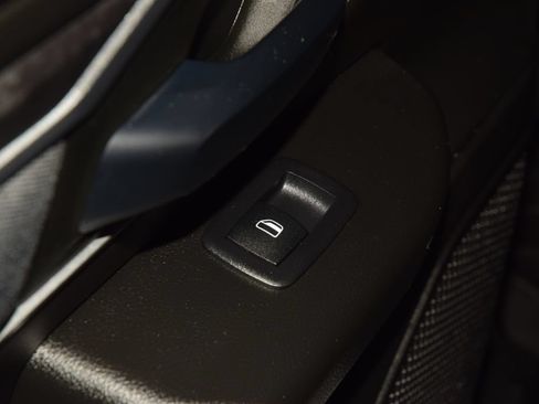 Used 2023 RAM 1500 Big Horn AWD/4WD image 56
