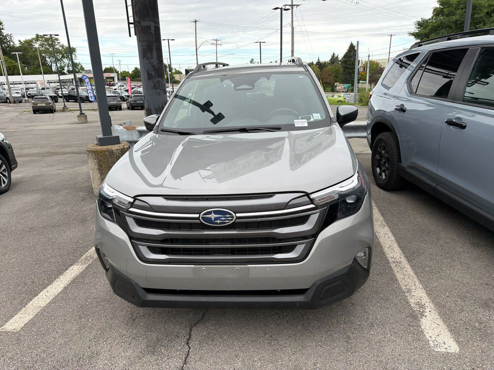 Used 2025 Subaru Forester Premium AWD/4WD image 15