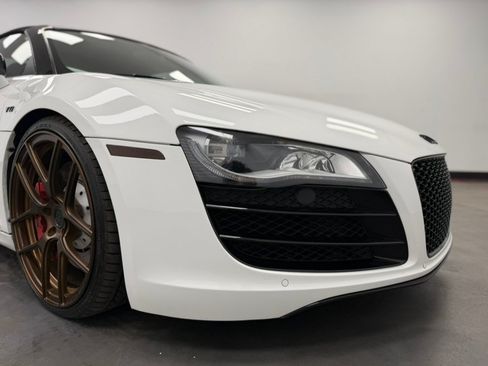 Used 2011 Audi R8 V10 AWD/4WD image 30