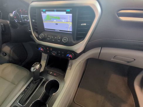 Used 2019 GMC Acadia SLT FWD image 22