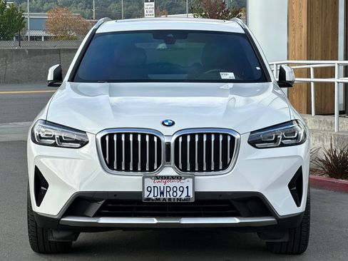 Used 2023 BMW X3 sDrive30i w/ Premium Package image 10