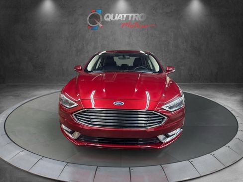 Used 2017 Ford Fusion SE w/ Fusion SE Technology Package FWD image 9