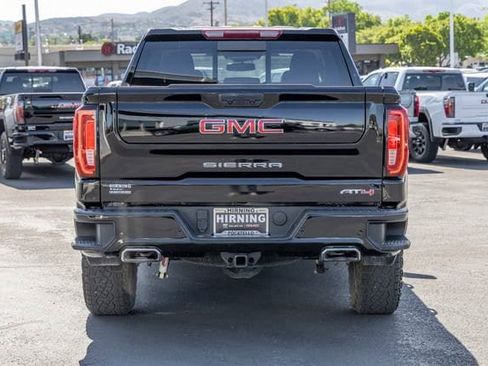 Certified 2024 GMC Sierra 1500 AT4 w/ AT4 Premium Package AWD/4WD image 4