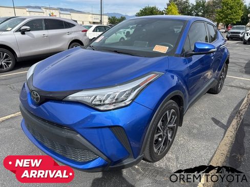 Used 2022 Toyota C-HR XLE FWD image 4