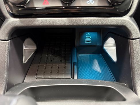 Used 2024 Ford Ranger Lariat w/ FX4 Off-Road Package image 15