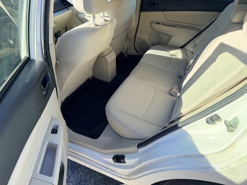 Used 2013 Subaru Impreza 2.0i image 13