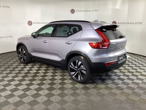 New 2026 Volvo XC40 B5 Ultra w/ Climate Package image 6
