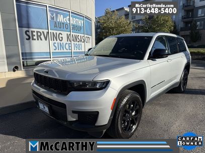 Used 2024 Jeep Grand Cherokee L Laredo