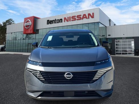 Certified 2025 Nissan Murano SV image 14