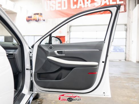 Used 2025 Hyundai Sonata SEL image 41