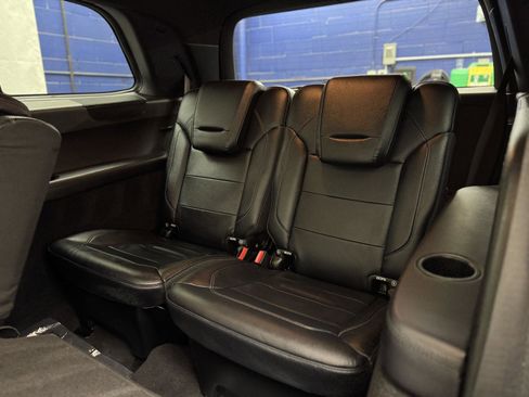 Used 2018 Mercedes-Benz GLS 550 4MATIC w/ Driver Assistance Package image 35