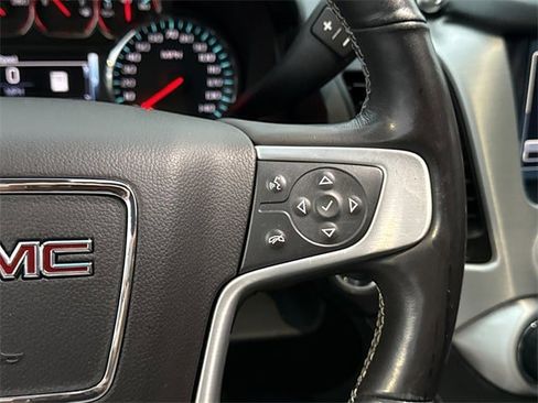 Used 2018 GMC Yukon XL SLT w/ Premium Edition image 30