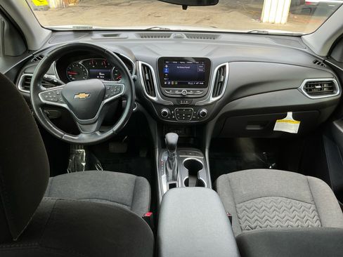 Used 2022 Chevrolet Equinox LT image 15