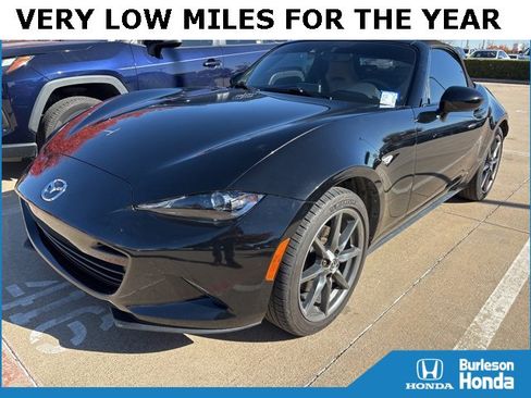 Used 2016 MAZDA MX-5 Miata Grand Touring image 1