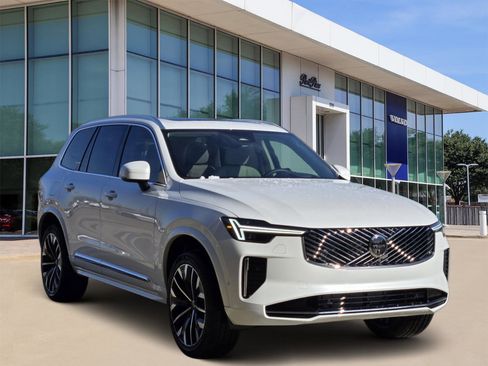 New 2026 Volvo XC90 B6 Ultra w/ Protection Package image 2