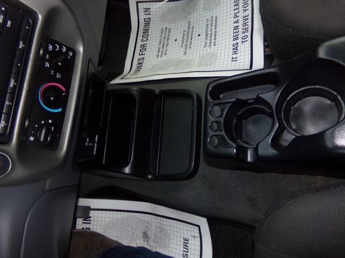 Used 2005 Ford Ranger XLT image 40