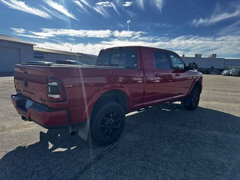 Used 2022 RAM 3500 Laramie AWD/4WD image 3