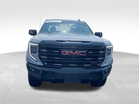 Used 2024 GMC Sierra 1500 AT4X AWD/4WD image 8