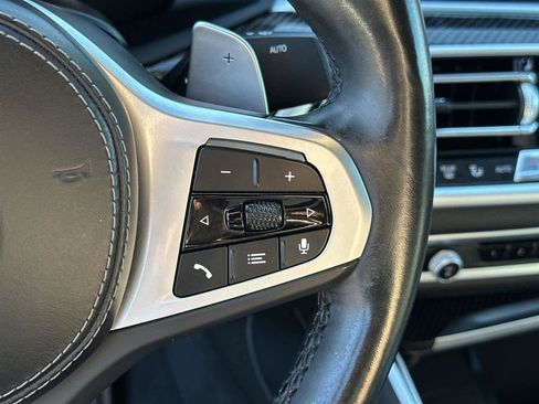 Used 2022 BMW X6 M50i w/ Executive Package image 25