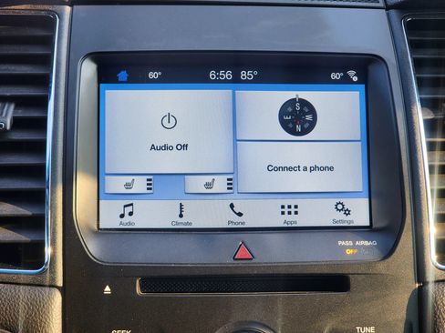 Used 2019 Ford Taurus SEL w/ Equipment Group 201A FWD image 16