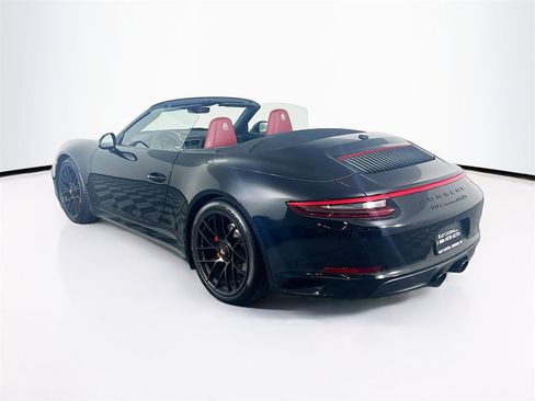 Certified 2018 Porsche 911 Carrera 4 GTS image 3