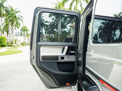 Used 2024 Mercedes-Benz G 63 AMG 4MATIC image 43