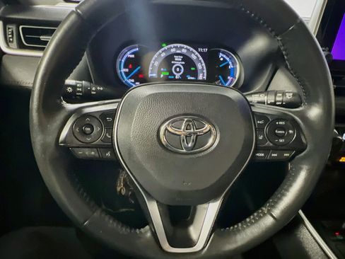 Used 2023 Toyota RAV4 XLE Premium AWD/4WD image 18