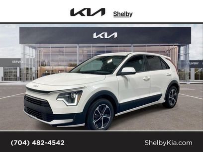 New 2026 Kia Niro LX
