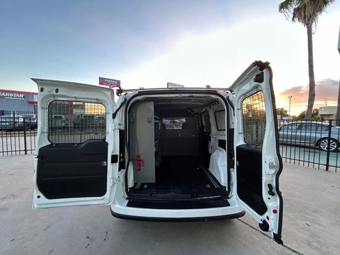 Used 2020 RAM ProMaster City Tradesman SLT image 18