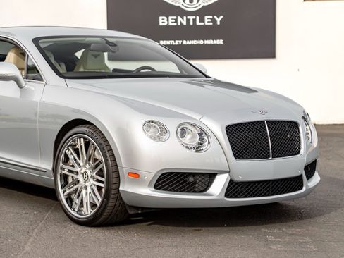 Used 2015 Bentley Continental GT image 10