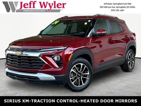 Used 2024 Chevrolet TrailBlazer LT FWD image 1