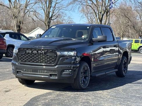 New 2026 RAM 1500 Express AWD/4WD image 28