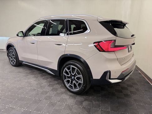 Used 2026 BMW X1 xDrive28i w/ Technology Package AWD/4WD image 3