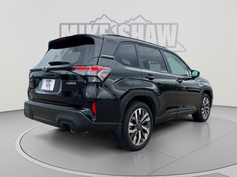 Used 2026 Subaru Forester Touring w/ Touring Hybrid Package AWD/4WD image 5