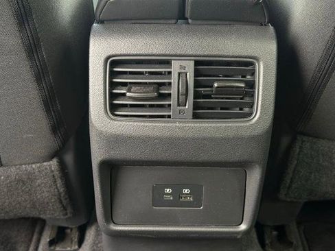 Certified 2022 Nissan Rogue SV image 13