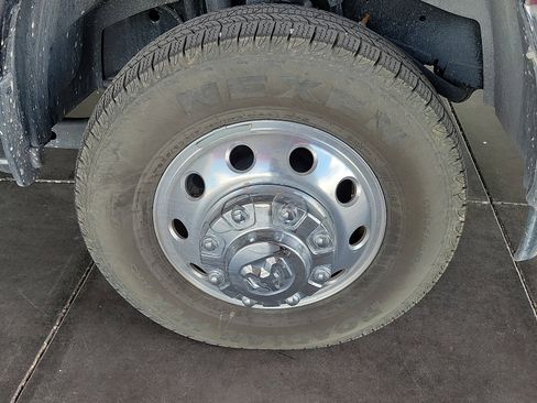 Used 2026 RAM 3500 Big Horn AWD/4WD image 5