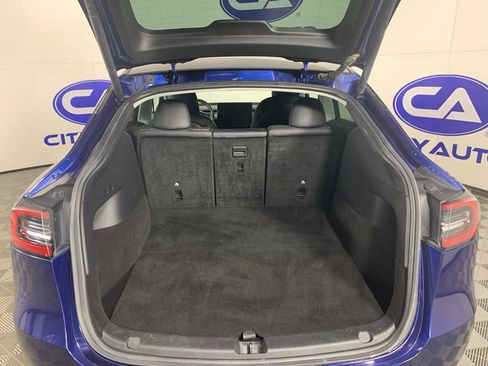 Used 2022 Tesla Model Y Performance image 36