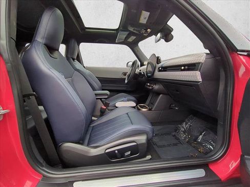 Certified 2025 MINI Cooper S image 21