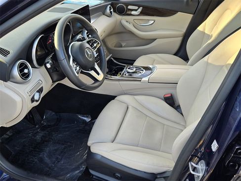 Used 2019 Mercedes-Benz C 300 Sedan image 11