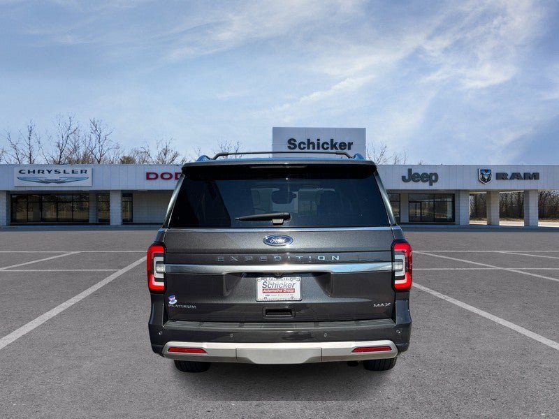 Used 2023 Ford Expedition Max Platinum AWD/4WD image 4
