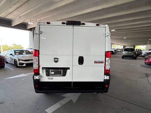 Used 2021 RAM ProMaster 1500 FWD image 4