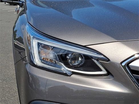 Used 2021 Subaru Outback Limited XT image 9