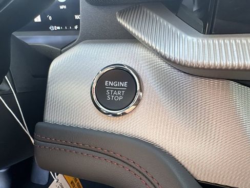 New 2026 Ford Explorer Active image 30