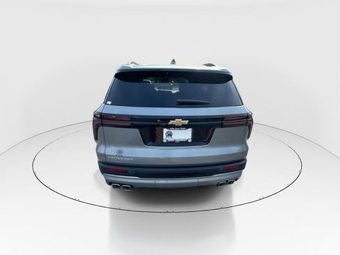 New 2026 Chevrolet Traverse LT FWD image 7